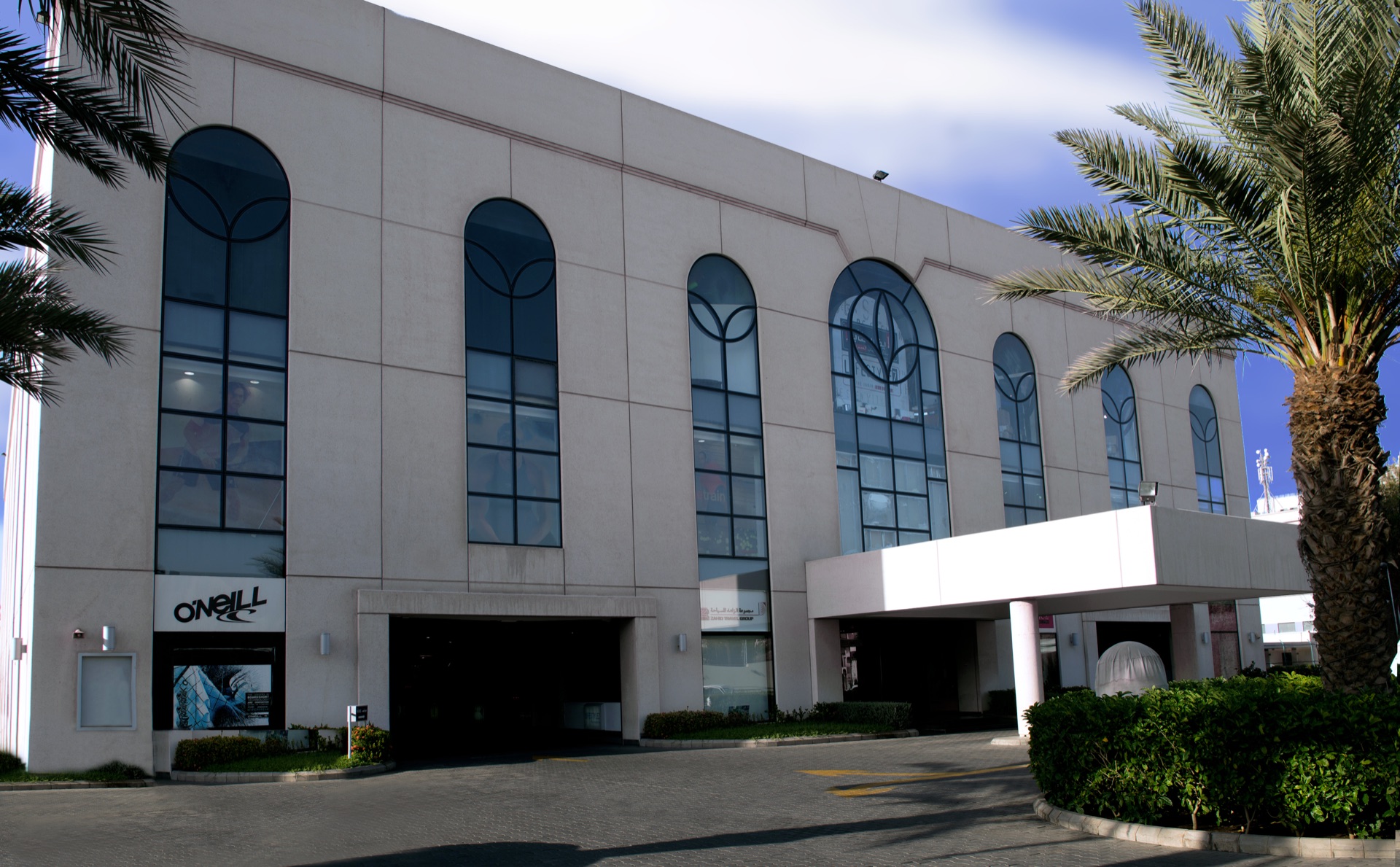 Al-Zahid La Promenade II — 4